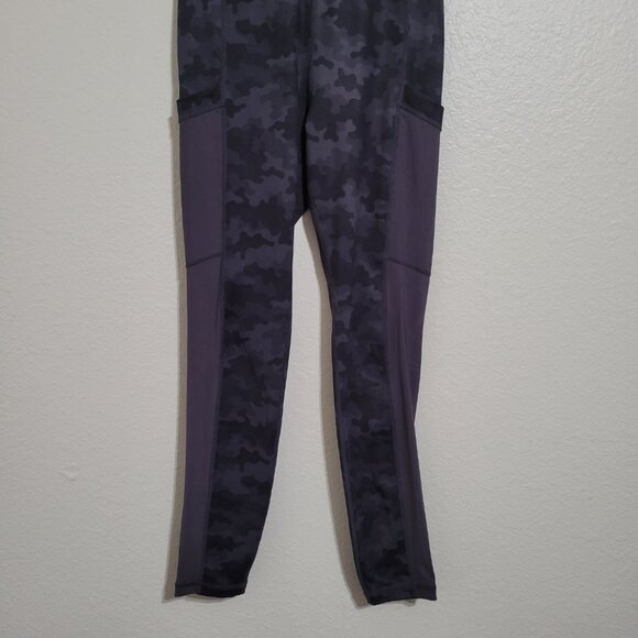 Zyia Charcoal Grey Camo Mesh Active Leggings Size Medium 6-8 - Picture 2 of 6